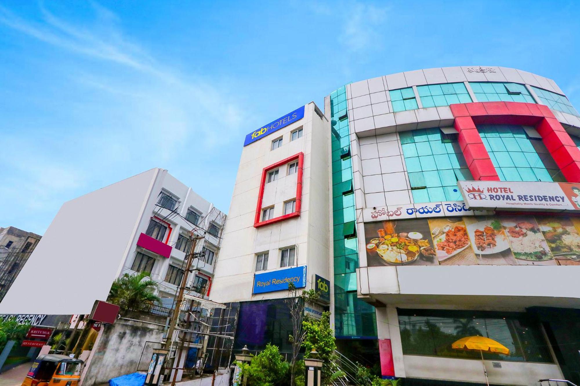 FabHotel Royal Residency Lakdikapul Hyderabad Exterior foto